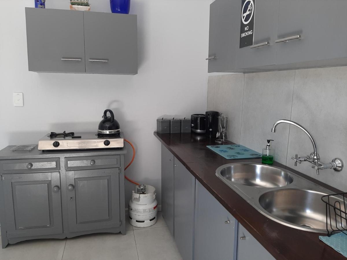Croeso Guest House Langebaan Bagian luar foto