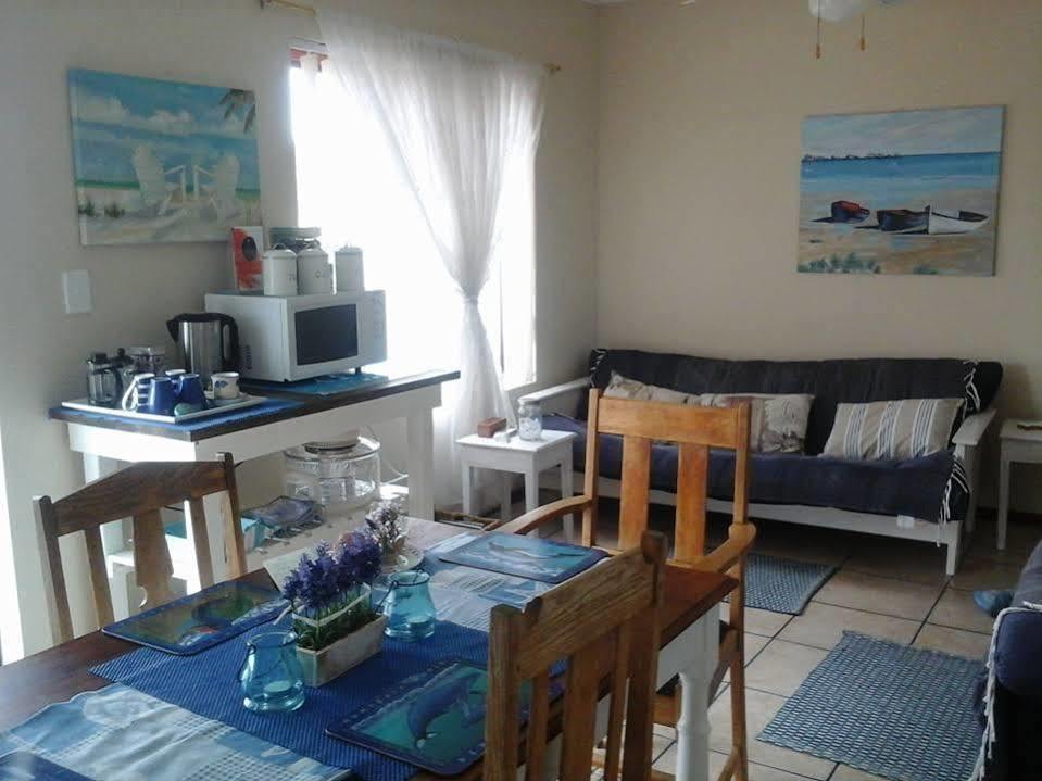 Croeso Guest House Langebaan Bagian luar foto